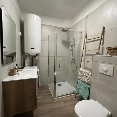 Magnifique Appartement En Bord De Mer Borgo  Buitenkant foto